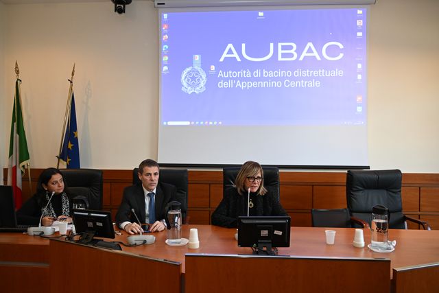 Foto Casini e Rinaldi Tavolo laghi Albano e Nemi Foto Casini e Rinaldi Tavolo laghi Albano e Nemi