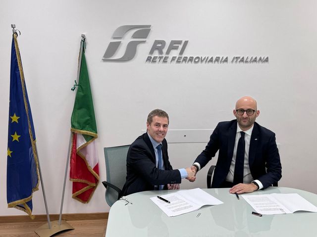 Accordo AUBAC-RFI per prevenire frane e alluvioni e tutelare le risorse idriche CASINI RFI