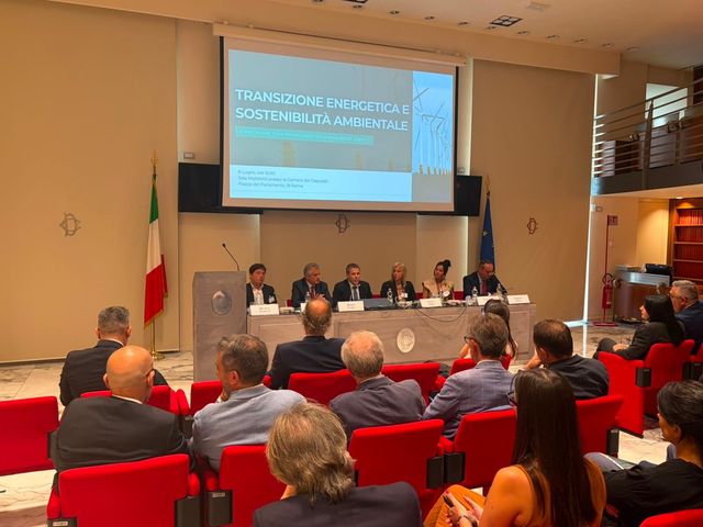 Transizione energetica e sicurezza idrica: l'intervento di AUBAC sulla sostenibilità delle PMI MC